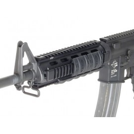 UTG AR-15 Mid Length Quad Rails